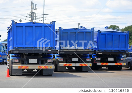 Image of industrial waste collection and transportation vehicle 130516826