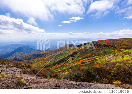 A spectacular view of Mount Kurikoma in autumn colors A spectacular view of Mount Kurikoma in autumn colors 130519056
