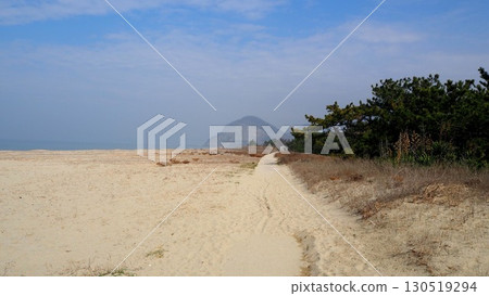 Ariake Beach, Kagawa Prefecture Ariake Beach, Kagawa Prefecture 130519294