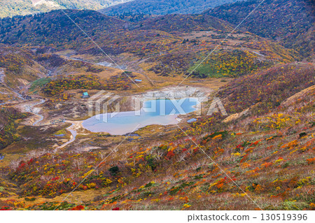 栗駒山的秋色令人嘆為觀止 130519396