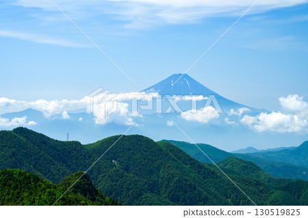 [山梨縣] 從水垣山頂眺望富士山 130519825