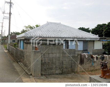 Old townscape of Hirara Matsubara, Miyakojima City, Okinawa Prefecture 130519846