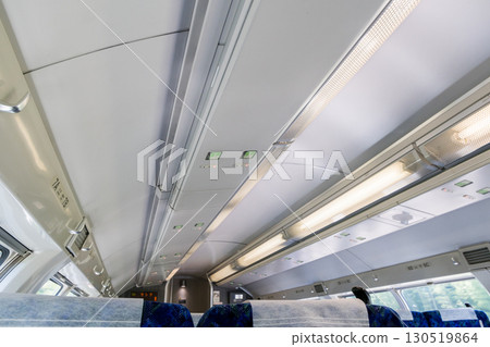 [Green Car] Comfortable Green Car and interior 130519864