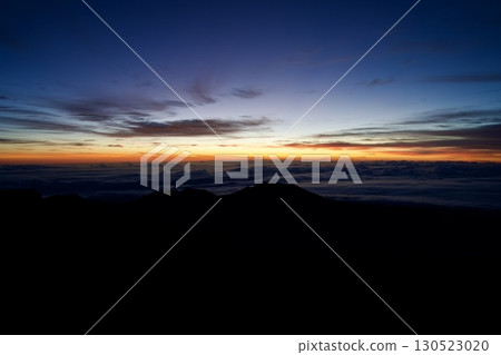 Sunrise view from Mauna Kea on the Big Island of Hawaii Sunrise view from Mauna Kea on the Big Island of Hawaii 130523020