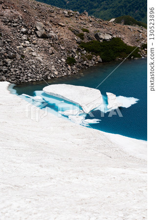 Midorigaike Pond on Mt. Hakusan's Oonami Peak Early summer hiking trail to Mt. Hakusan's Gozen Peak (Pond Tour Course) 130523896
