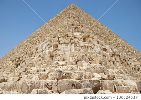 Pyramid of Khufu (Giza) 130524537