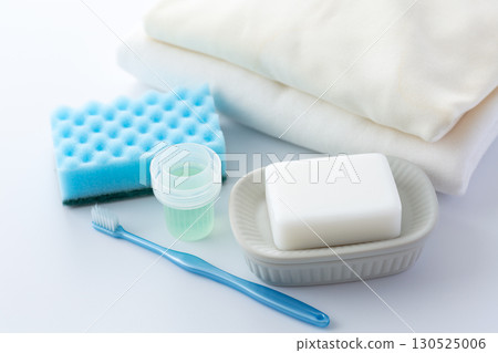 去除衣服上的污漬和絨毛的工具 130525006