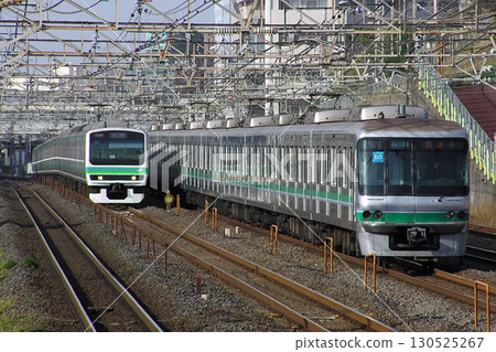 [C] Tokyo Metro Chiyoda Line 06 Series Train (Joban Line Local Train) 130525267