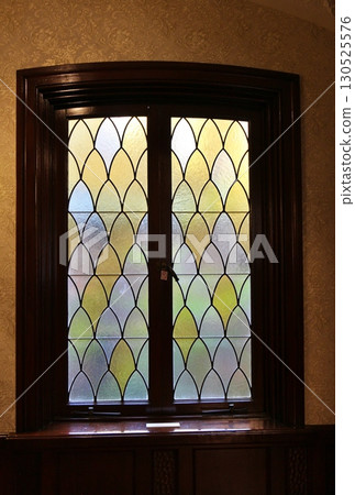東京駒場公園前田家西式建築一樓的彩色玻璃 130525576