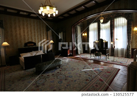 東京:駒場公園,前前田家的主宅邸。主臥室位於西式建築的二樓。 東京:駒場公園,前前田家的主宅邸。主臥室位於西式建築的二樓。 130525577