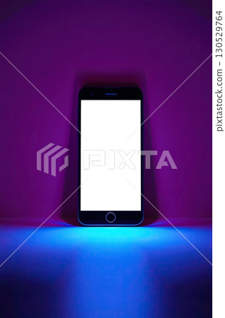 Blank smartphone screen mockup in trendy interior. 130529764