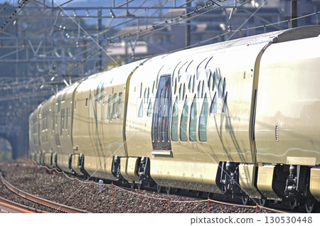 東海道本線、真鶴、JR東日本、E001系列(奧)、四季島列車 Suite 四季島 東海道本線、真鶴、JR東日本、E001系列(奧)、四季島列車 Suite 四季島 130530448
