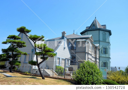 Immigration bureau 130542728