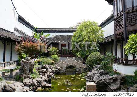 Suzhou, Shantang Street, China Suzhou, Shantang Street, China 130547020