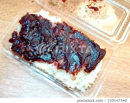 Handmade botamochi packed in a pack 130547340