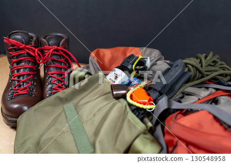 含有熊噴霧的動物驅避產品 130548958