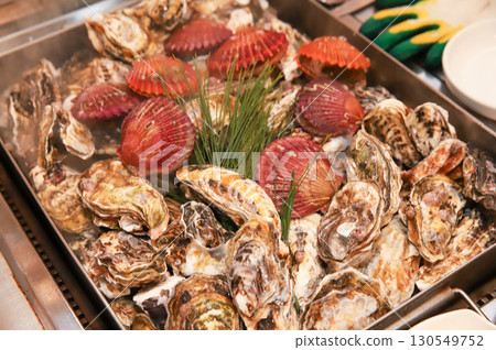 Korean Seafood Food. Steamed oysters and scallops 130549752