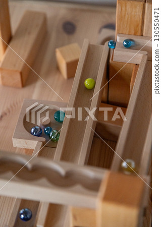 木製玩具 130550471