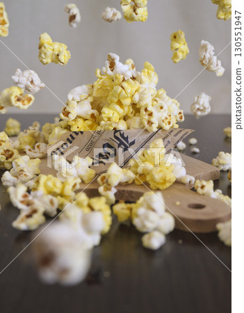 popping popcorn 130551947