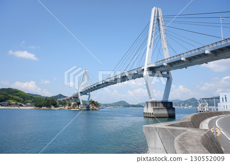 Yuge Bridge, Yuge Island, Ehime Prefecture Yuge Bridge, Yuge Island, Ehime Prefecture 130552009