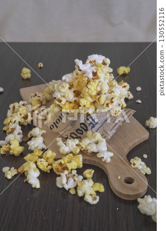 Popcorn  130552116