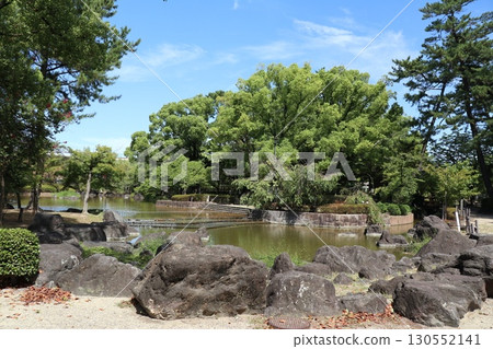 Nakamura Park and Toyokuni Shrine, associated with the Toyotomi brothers Hideyoshi and Hidenaga (Nagoya City, Aichi Prefecture) Nakamura Park and Toyokuni Shrine, associated with the Toyotomi brothers Hideyoshi and Hidenaga (Nagoya City, Aichi Prefecture) 130552141