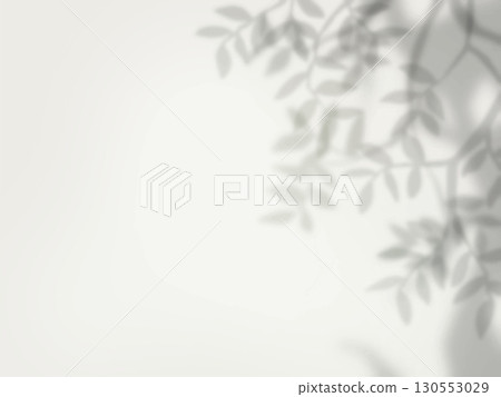 牆上倒映著樹影的背景材料 130553029