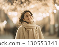 Woman in her 20s, illumination, portrait 130553341