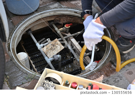 Combined septic tank maintenance, inspection, cleaning, and maintenance 130555656