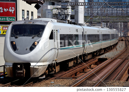 289 series Kuroshio No. 7 express train running on the Umeda freight line 130555827