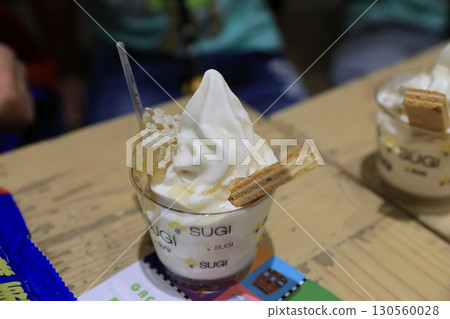 霜淇淋 130560028
