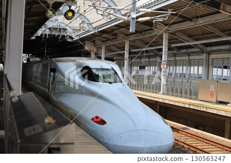 子彈頭列車 130563247