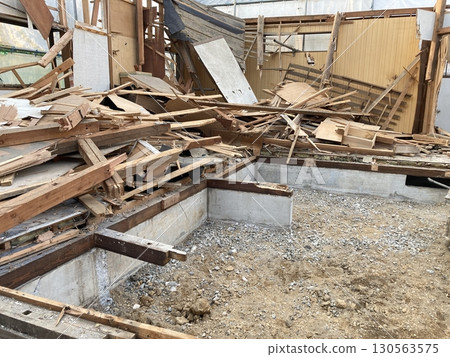 Demolition work site 130563575