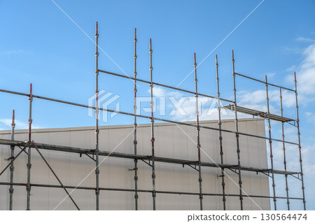 搭建和拆除楔緊鷹架 130564474