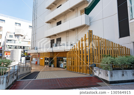 Ogikubo Town Seven, 2nd floor entrance, Ogikubo Station West Exit, Kamiogi, Suginami Ward, Tokyo 130564915