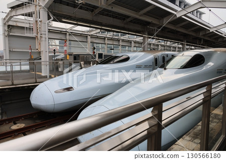 Shinkansen 130566180