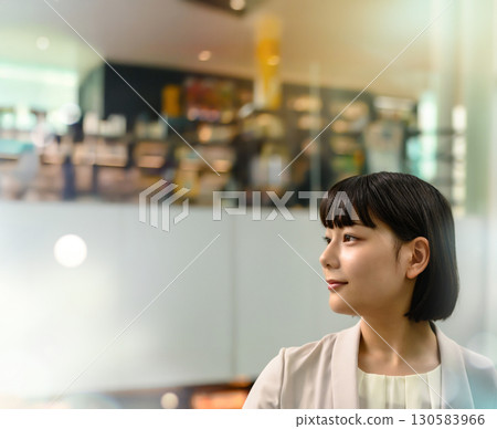  Business image 130583966