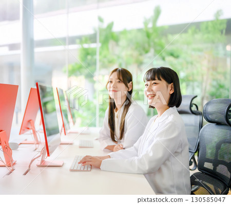 實驗室影像 130585047