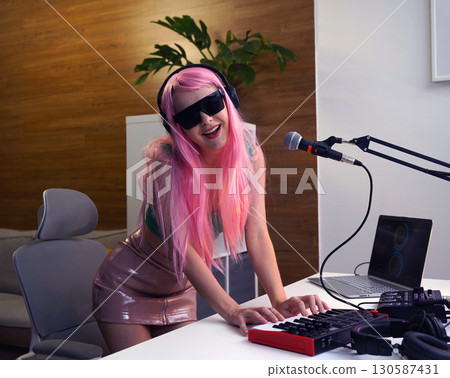 Beautiful young singer and musician broadcast from her home studio 130587431