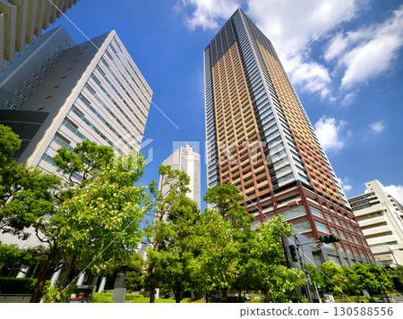 Higashi-Ikebukuro's skyscrapers 130588556
