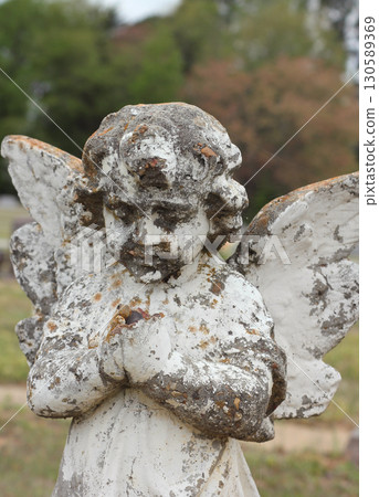 Antique Angel Statue in Rural East TX Cemetery 130589369