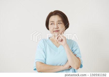 Senior women who are worried/thinking 130591192