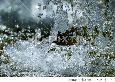 Splashes_4114 Splashes_4114 130591802