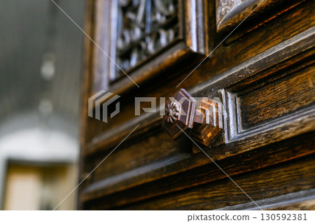 Wooden door 130592381