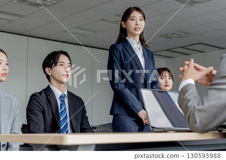 小組面試 小組面試 小組面試 小組面試 130593988