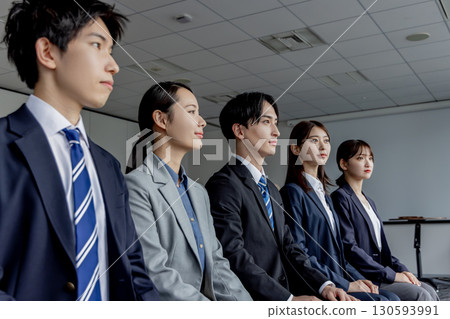 小組面試 小組面試 小組面試 小組面試 130593991