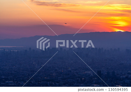 Osaka Prefecture: Panoramic night view of Osaka and the view of Our Square 130594395