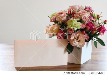 Arrangement, bouquet, gorgeous bouquet, pink, pink envelope 130595680