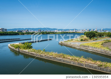 Yodogawa Kema Lock Waterway, Osaka City Yodogawa Kema Lock Waterway, Osaka City 130595954