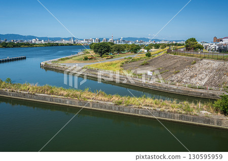 Yodogawa Kema Lock Waterway, Osaka City 130595959